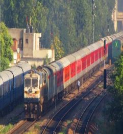  100 जोड़ी ट्रेनों की सूची रेलवे ने जारी की